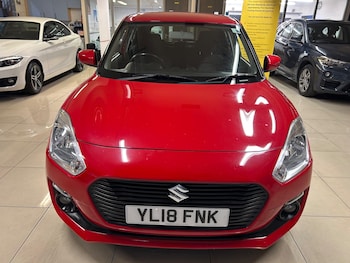 Used Suzuki Swift 2018 for sale - 75601026: Photo