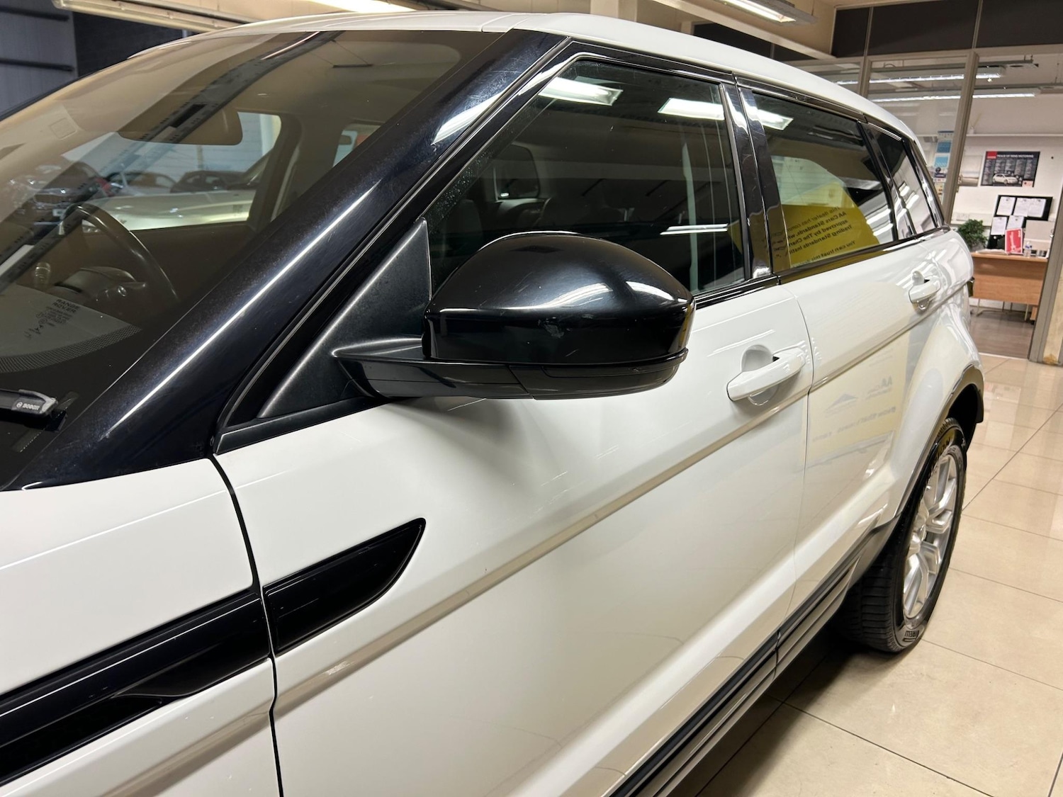 Used Land Rover Range Rover Evoque 2016 for sale - 76688907: Photo 16