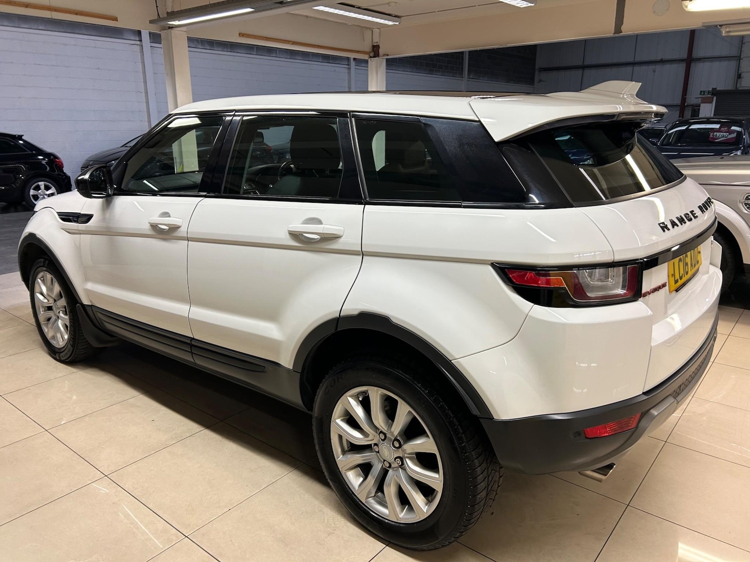 Used Land Rover Range Rover Evoque 2016 for sale - 76688907: Photo 5