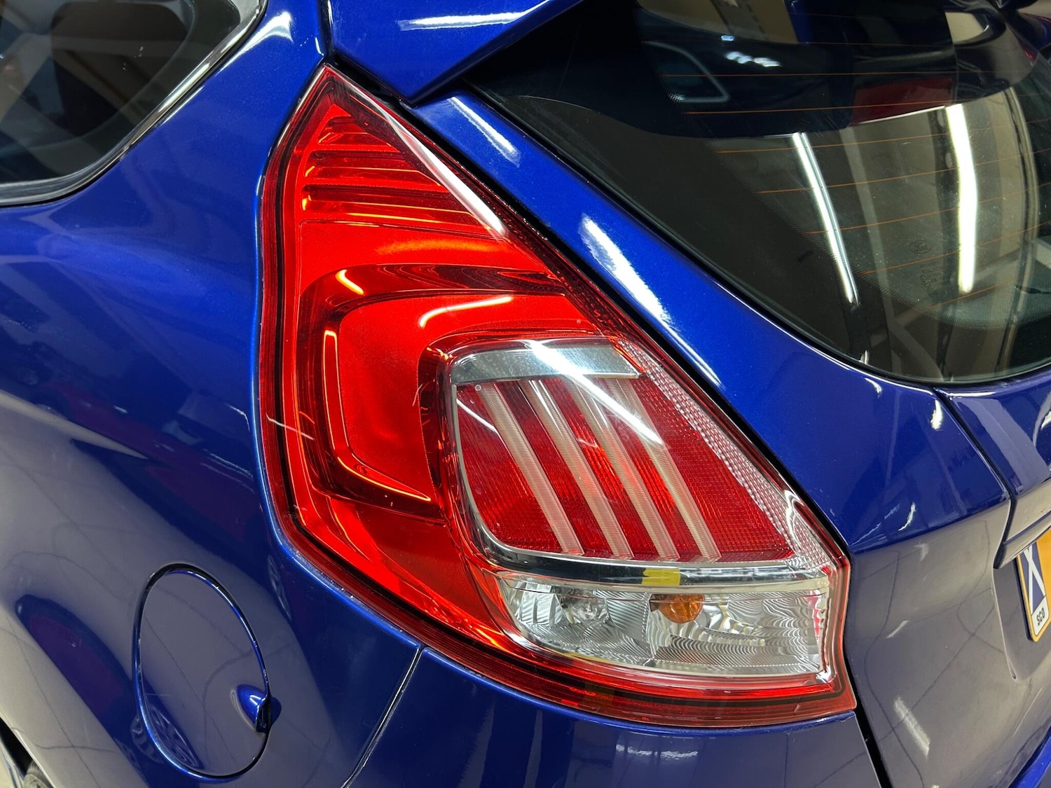 Used Ford Fiesta 2017 for sale - 76398801: Photo 12