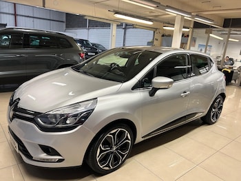 Used Renault Clio 2018 for sale - 75696504: Photo