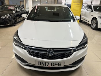 Used Vauxhall Astra 2017 for sale - 76500003: Photo