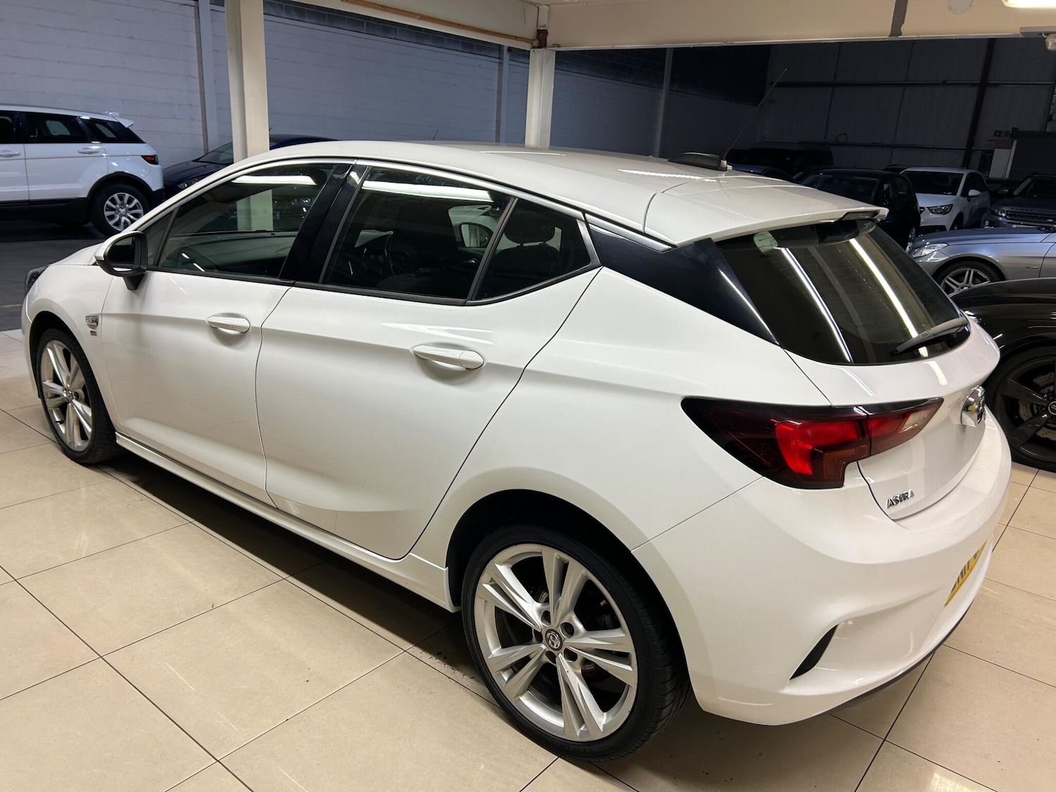 Used Vauxhall Astra 2017 for sale - 76500003: Photo 5