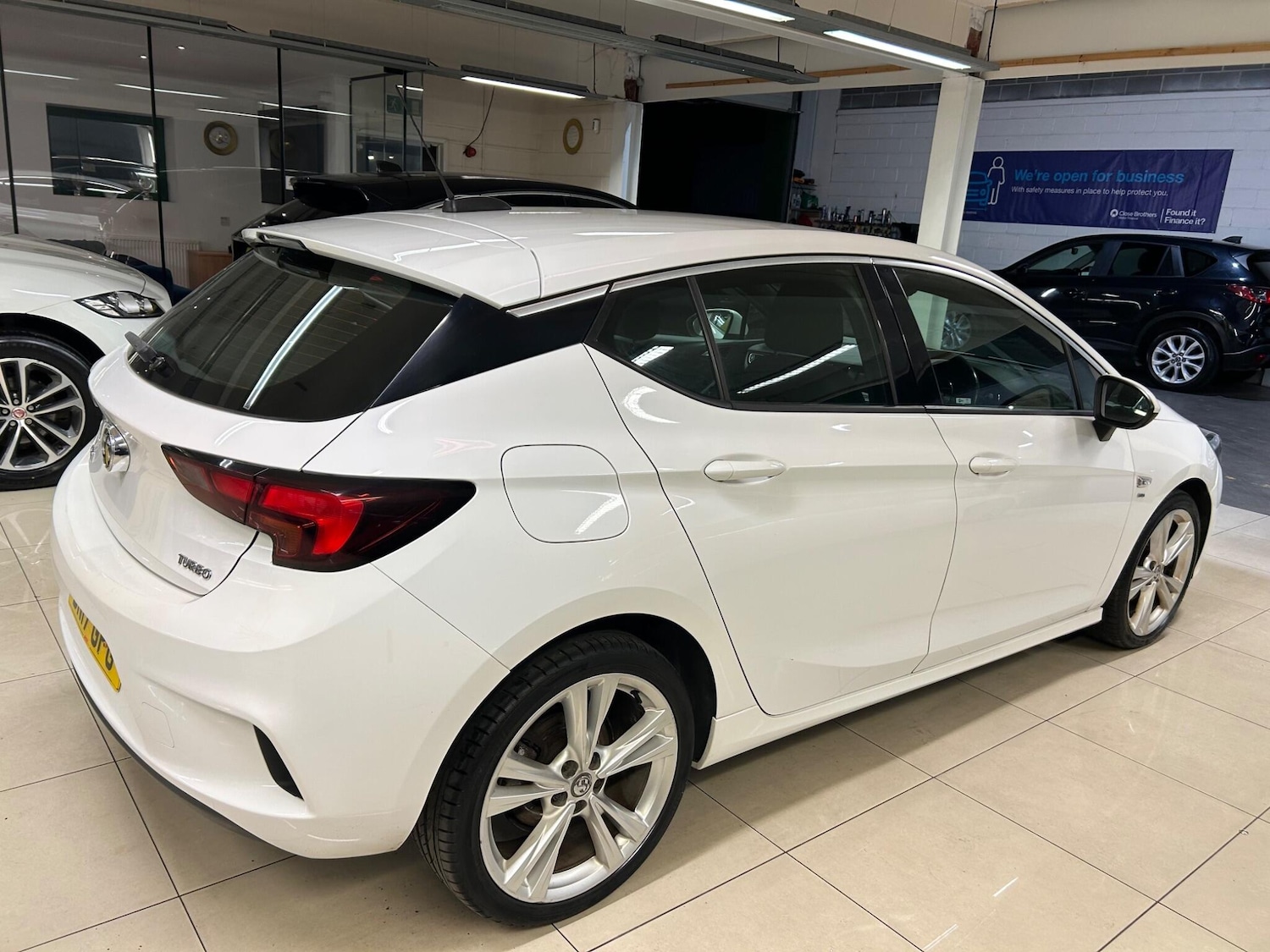 Used Vauxhall Astra 2017 for sale - 76500003: Photo 7