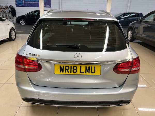 Used Mercedes-Benz C-Class 2018 for sale - 75614208: Photo 6