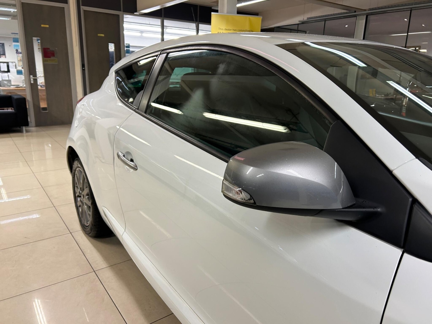 Used Renault Megane 2014 for sale - 76592438: Photo 11