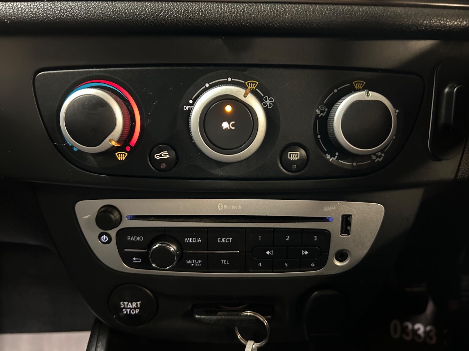 Used Renault Megane 2014 for sale - 76592438: Photo 19