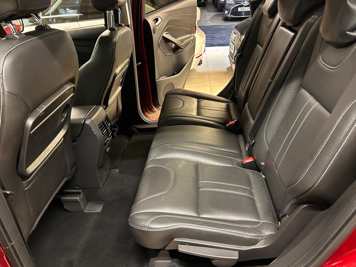 Used Ford Kuga 2015 for sale - 76188416: Photo 24