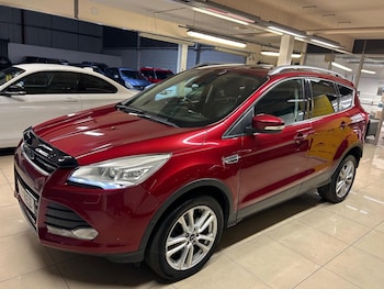 Used Ford Kuga 2015 for sale - 76188416: Photo 4