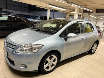 Used Toyota Auris 2010 for sale - 75756353: Photo