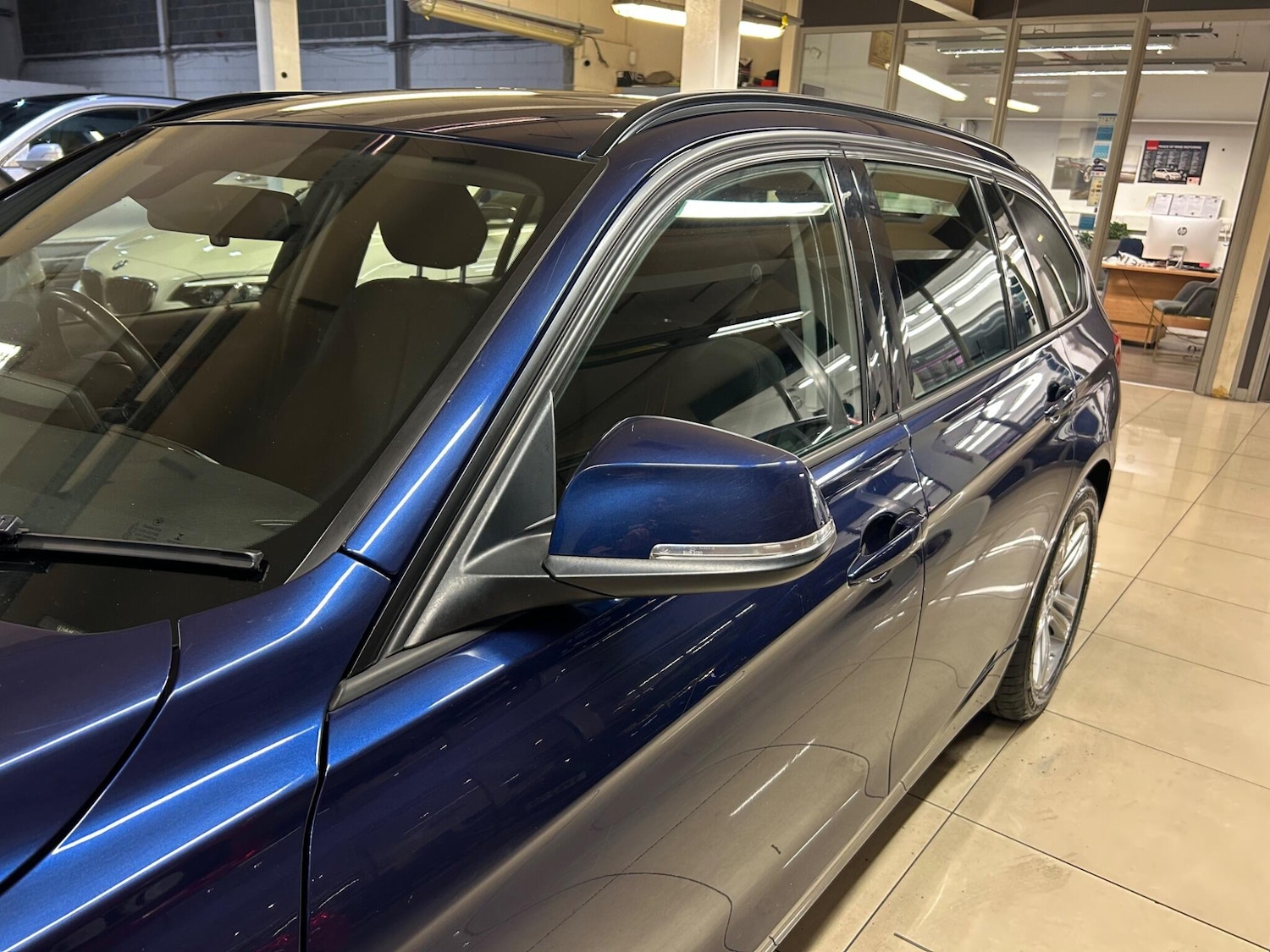 Used BMW 3 Series 2017 for sale - 76314459: Photo 11