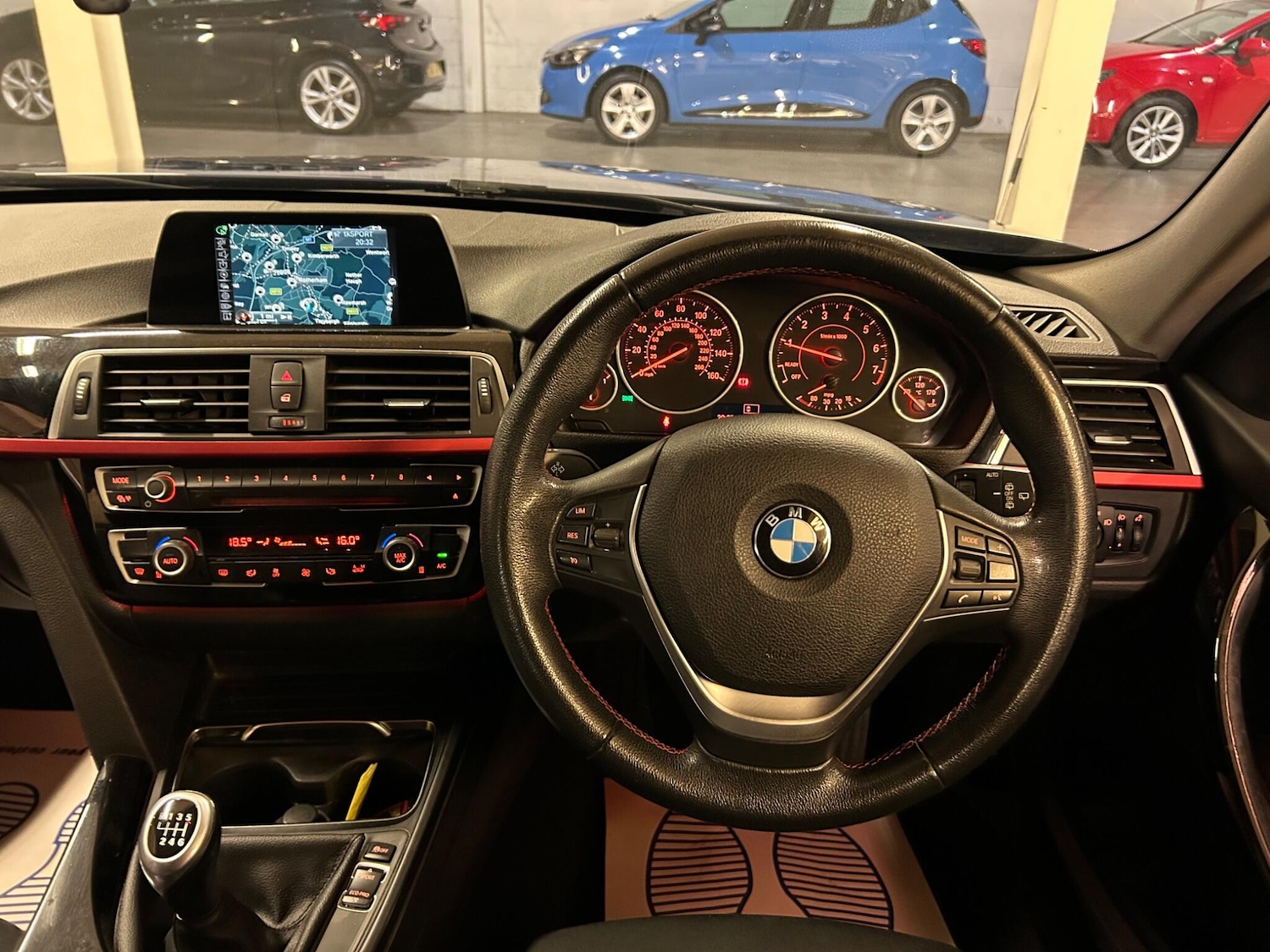 Used BMW 3 Series 2017 for sale - 76314459: Photo 26