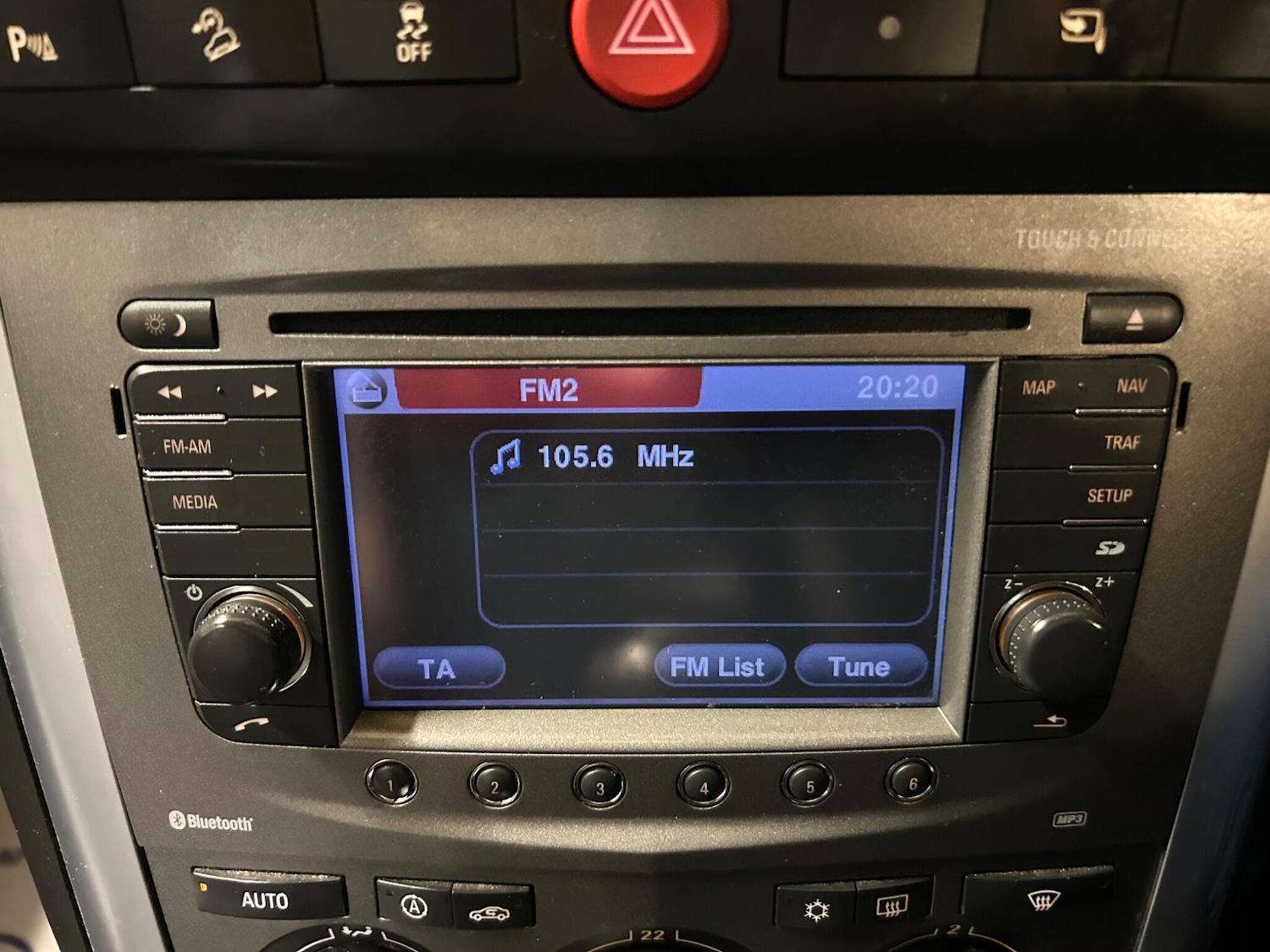 Used Vauxhall Antara 2013 for sale - 76360113: Photo 25