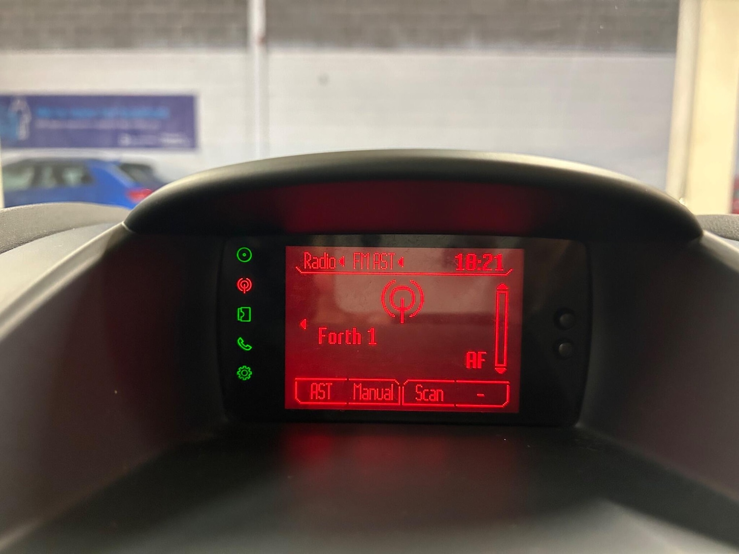 Used Ford Fiesta 2011 for sale - 76633689: Photo 24