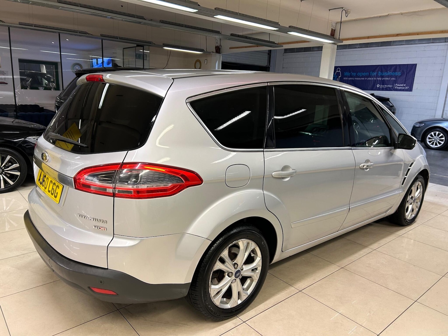 Used Ford S-Max 2010 for sale - 76597159: Photo 7