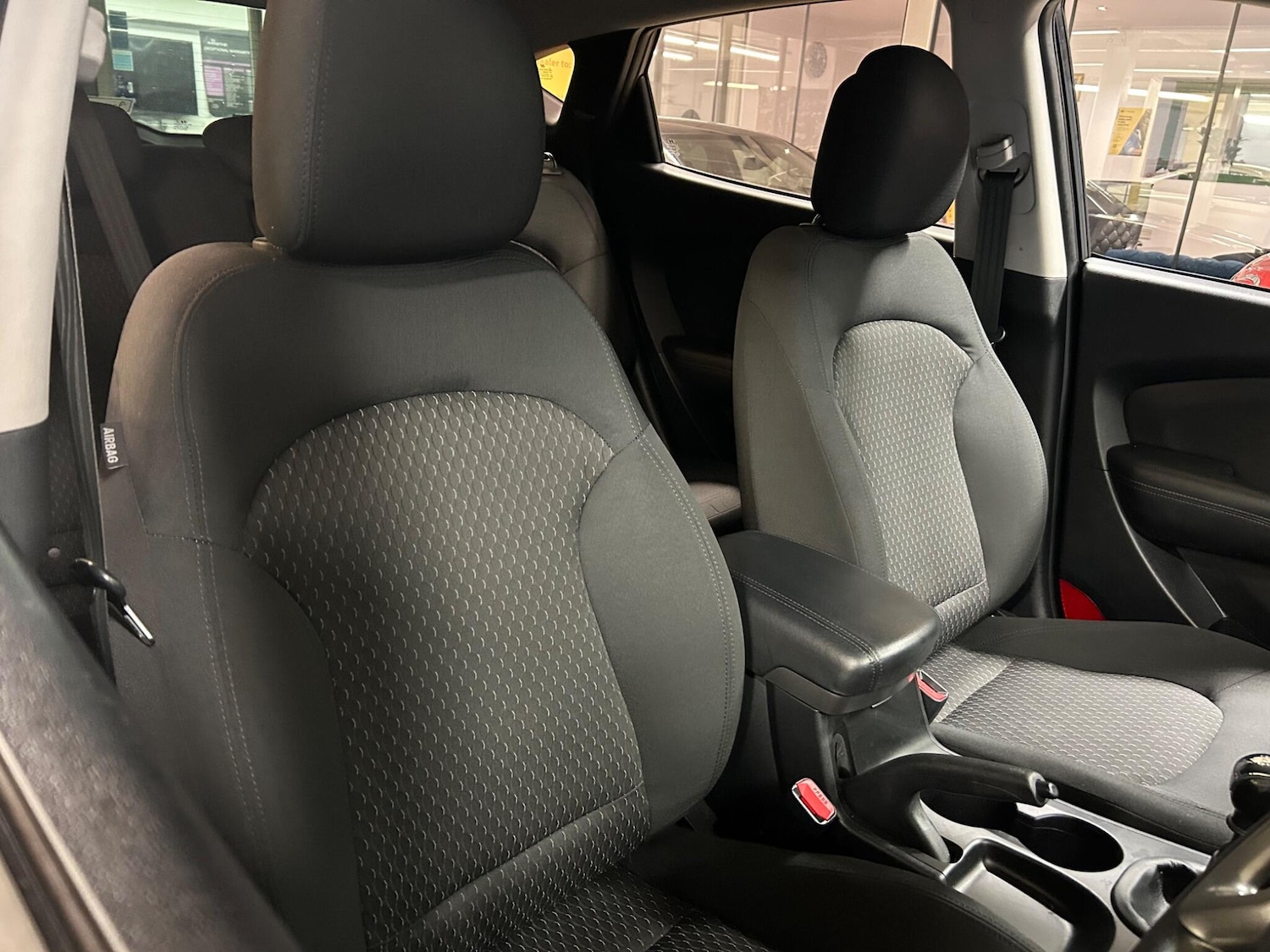 Used Hyundai Ix35 2011 for sale - 76446900: Photo 14