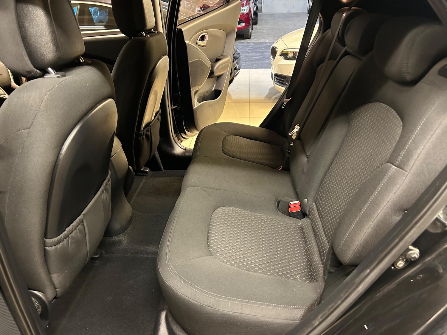 Used Hyundai Ix35 2011 for sale - 76446900: Photo 20