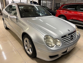Used Mercedes-Benz C-Class 2006 for sale - 75647266: Photo