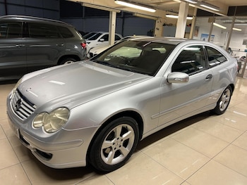 Used Mercedes-Benz C-Class 2006 for sale - 75647266: Photo