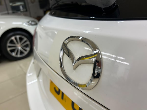 Used Mazda Mazda3 2015 for sale - 76327284: Photo 9