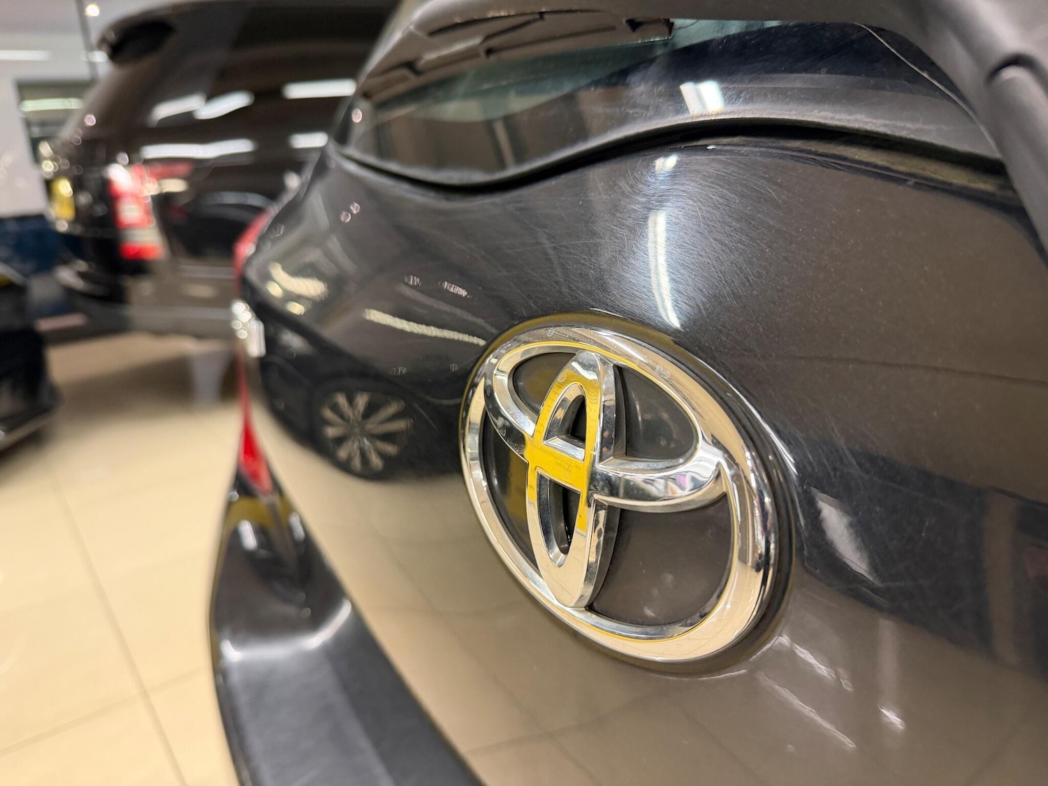 Used Toyota Yaris 2010 for sale - 76634031: Photo 9