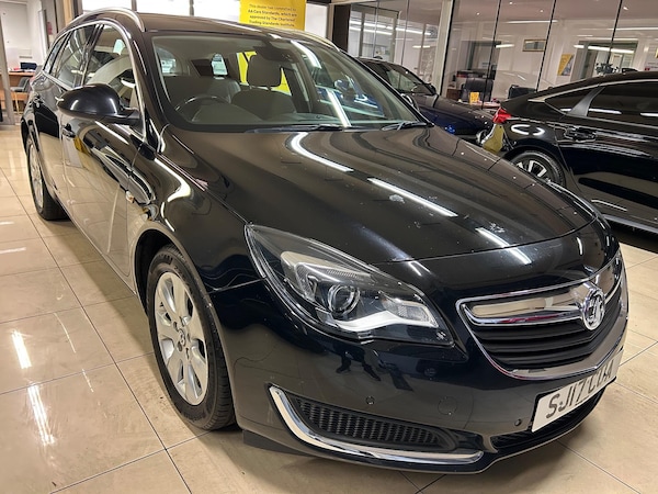 Used Vauxhall Insignia 2017 for sale - 76318055: Photo 1