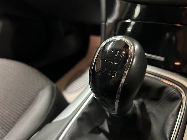 Used Vauxhall Insignia 2017 for sale - 76318055: Photo 27