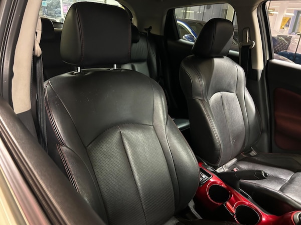 Used Nissan Juke 2010 for sale - 76318054: Photo 15