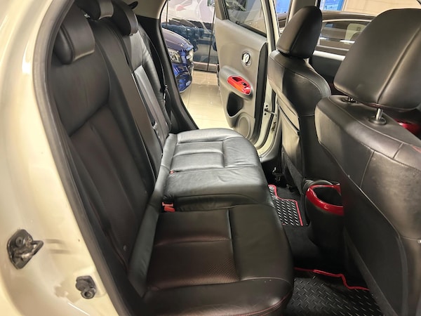 Used Nissan Juke 2010 for sale - 76318054: Photo 18