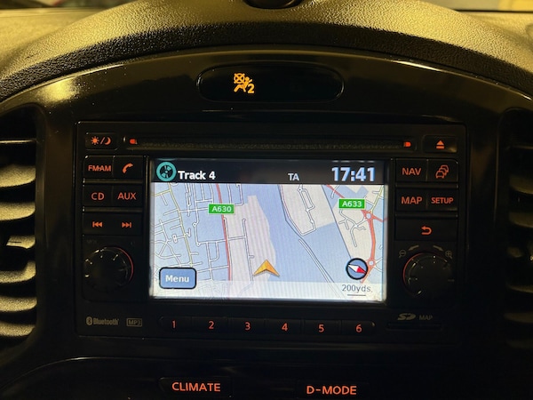 Used Nissan Juke 2010 for sale - 76318054: Photo 28