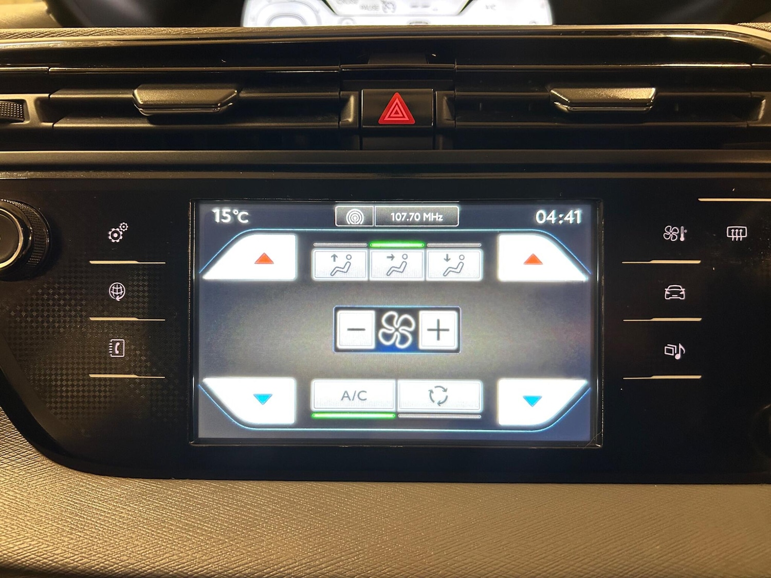 Used Citroen C4 Picasso 2014 for sale - 76388821: Photo 21