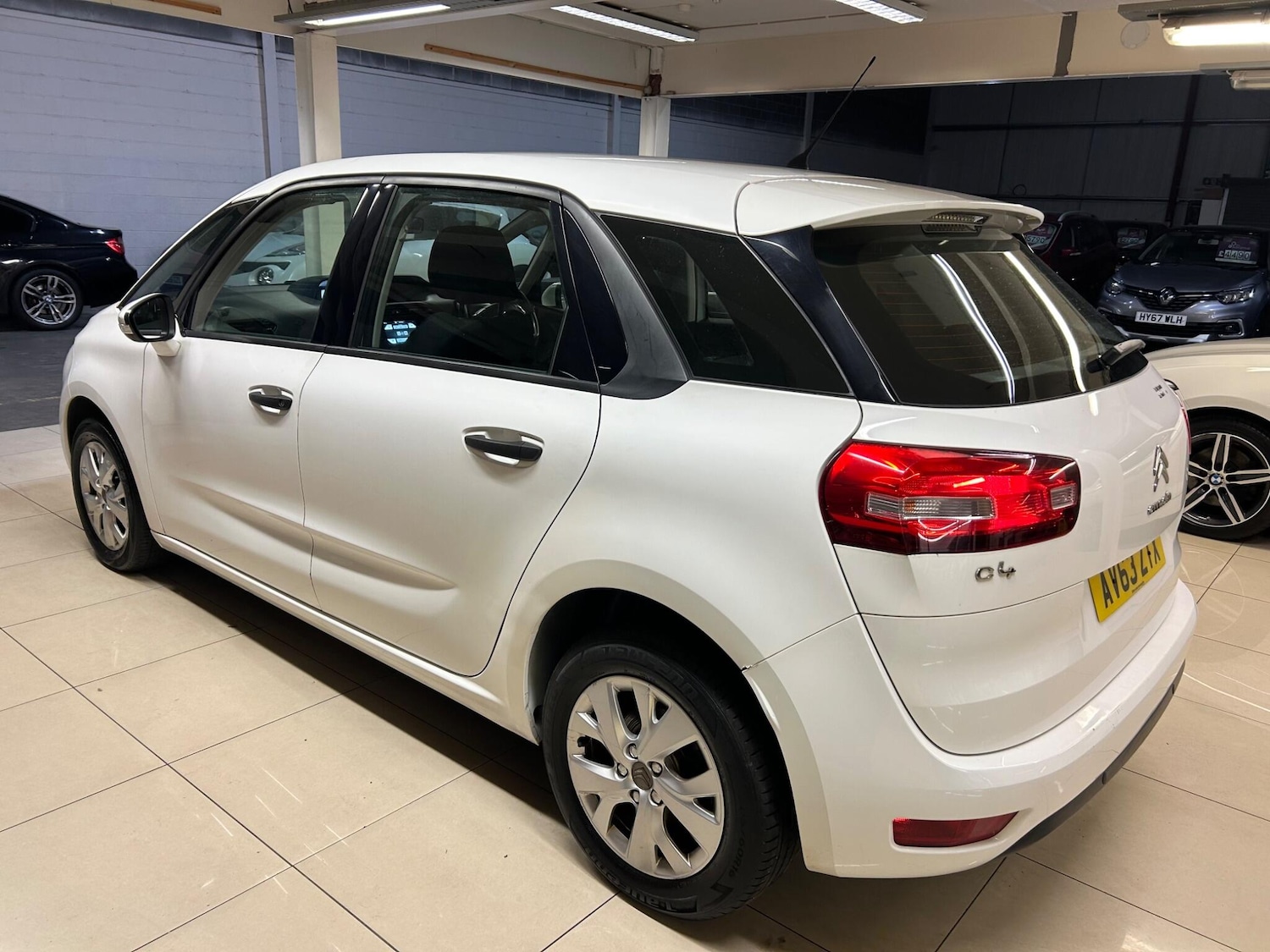 Used Citroen C4 Picasso 2014 for sale - 76388821: Photo 5