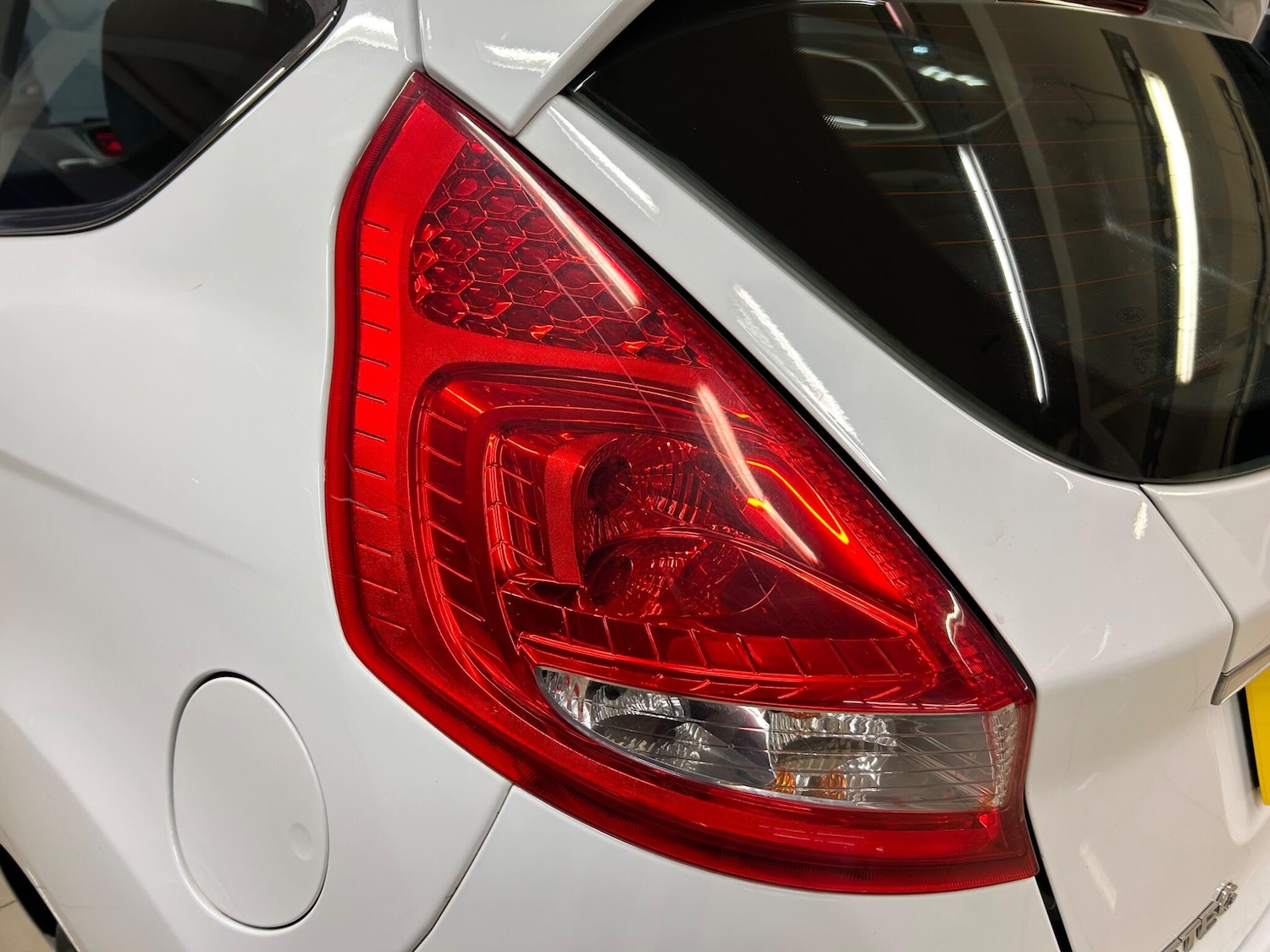 Used Ford Fiesta 2011 for sale - 76377821: Photo 13