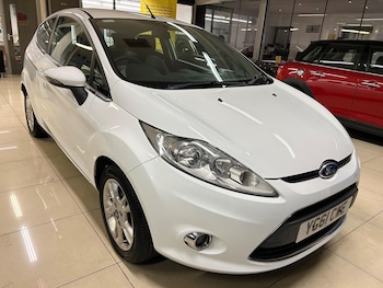 2011 (61) - 1.4 Zetec 3dr