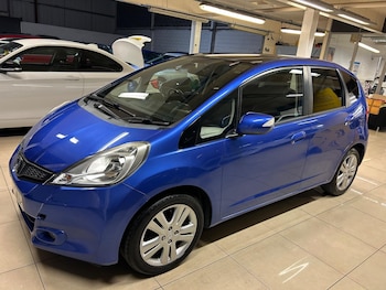 Used Honda Jazz 2012 for sale - 76042618: Photo