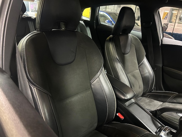 Used Volvo V40 2014 for sale - 76251271: Photo 17