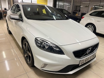 Volvo - V40