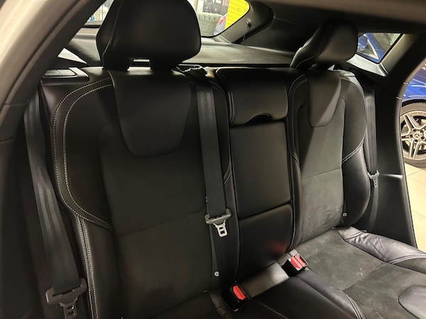 Used Volvo V40 2014 for sale - 76251271: Photo 21