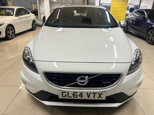 Used Volvo V40 2014 for sale - 76251271: Photo 3