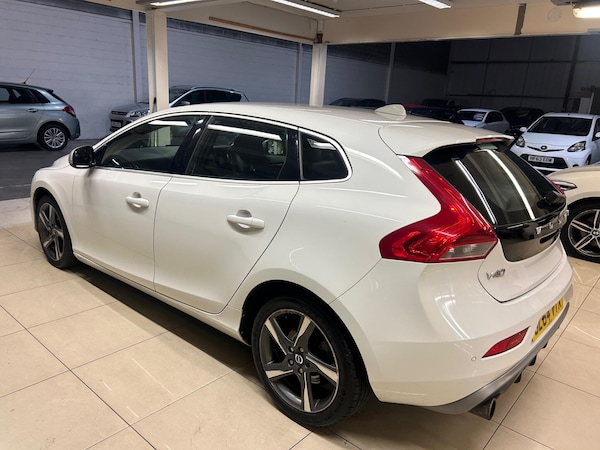Used Volvo V40 2014 for sale - 76251271: Photo 5