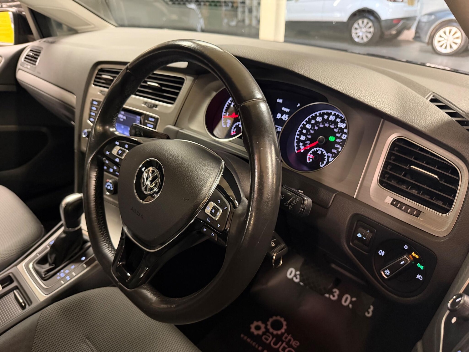 Used Volkswagen Golf 2013 for sale - 76667351: Photo 14