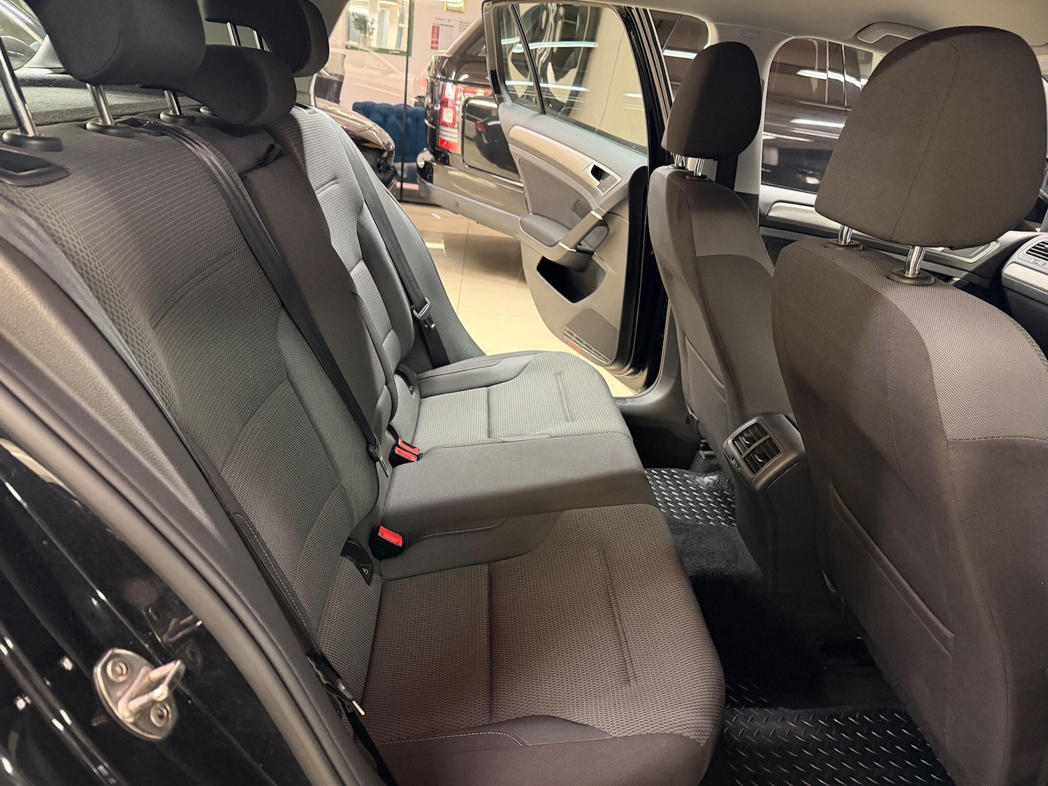 Used Volkswagen Golf 2013 for sale - 76667351: Photo 16