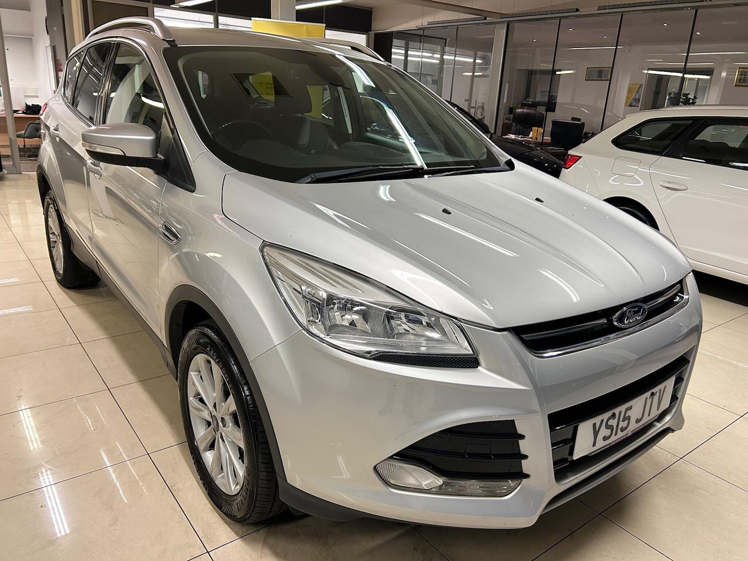 Used Ford Kuga 2015 for sale - 76189294: Photo 1
