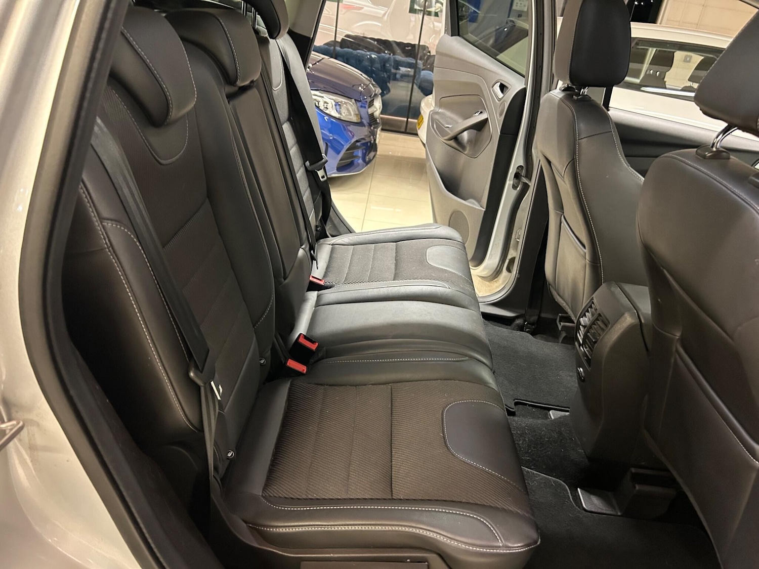 Used Ford Kuga 2015 for sale - 76189294: Photo 20