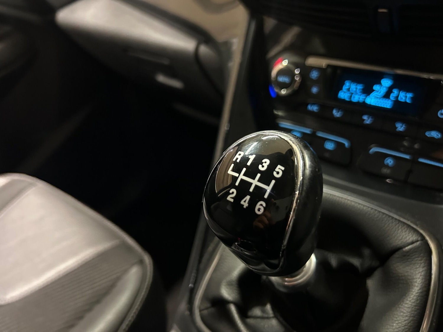 Used Ford Kuga 2015 for sale - 76189294: Photo 26