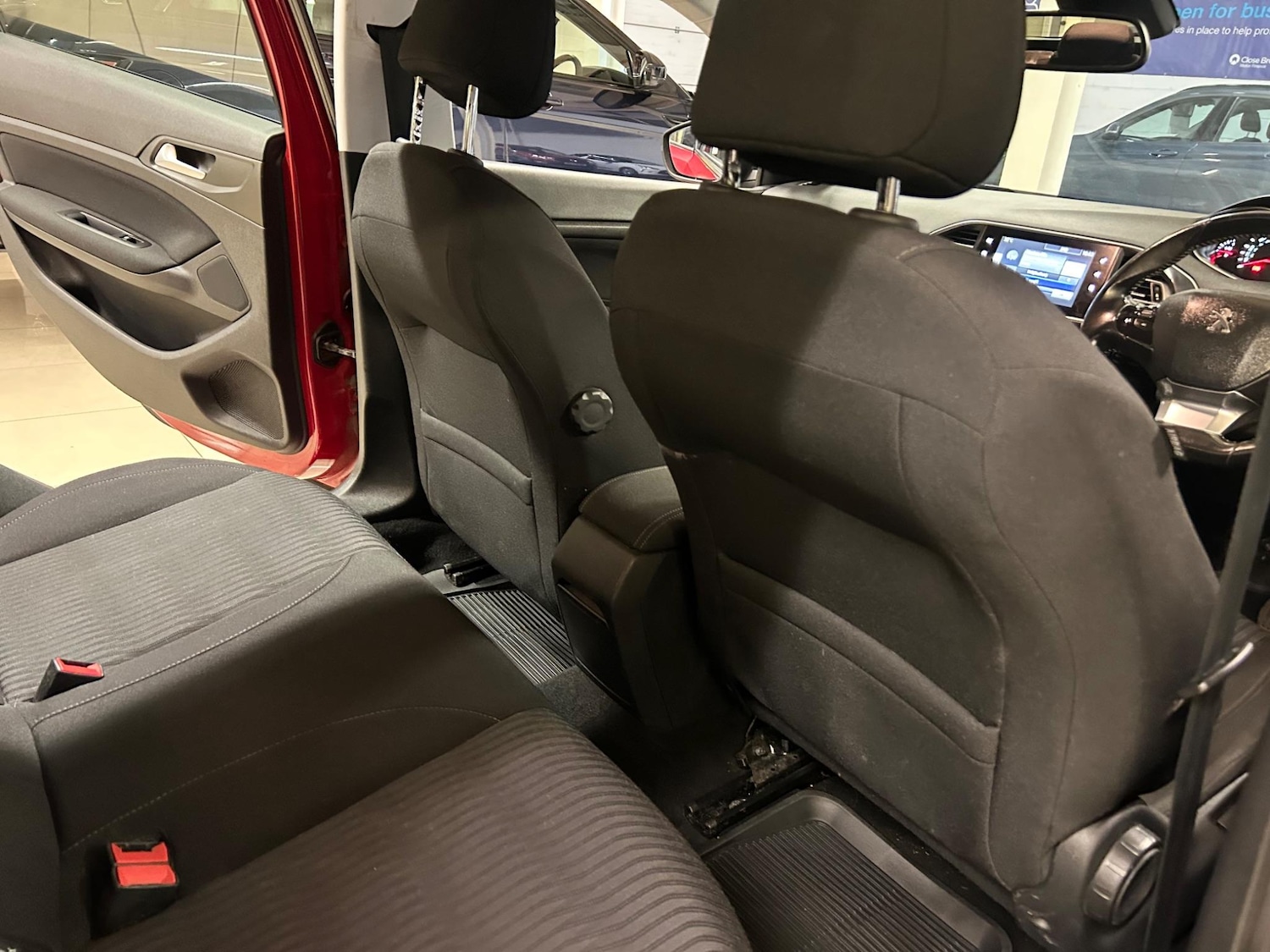 Used Peugeot 308 2016 for sale - 76592682: Photo 21