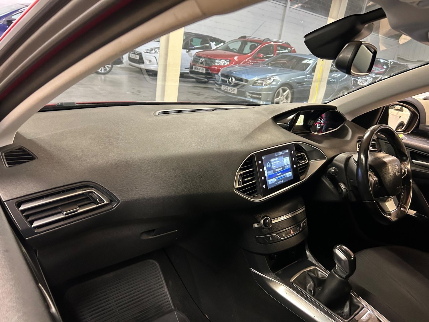 Used Peugeot 308 2016 for sale - 76592682: Photo 31