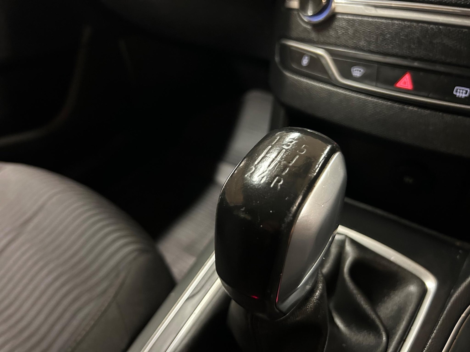 Used Peugeot 308 2016 for sale - 76592682: Photo 32