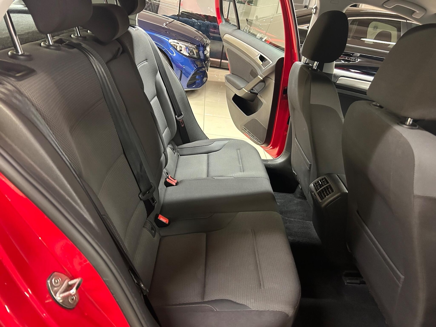 Used Volkswagen Golf 2016 for sale - 76337412: Photo 20