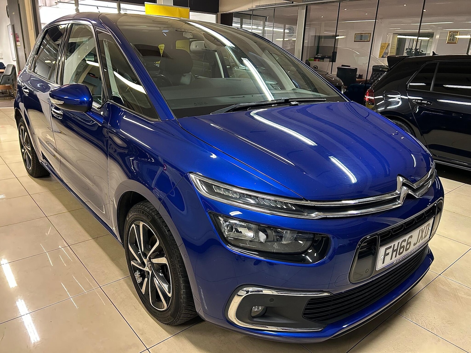 Used Citroen C4 Picasso 2016 for sale - 76361346: Photo 1